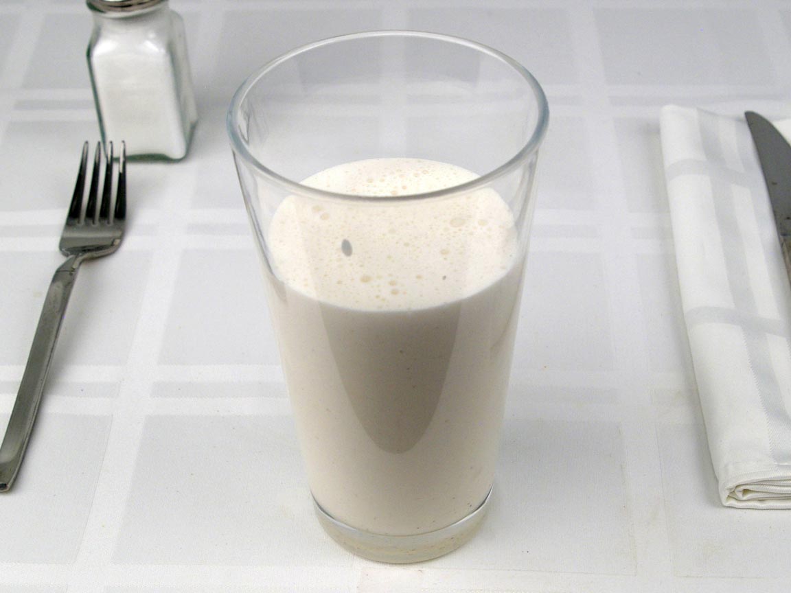 Calories in 14 fl oz(s) of Vanilla Milkshake