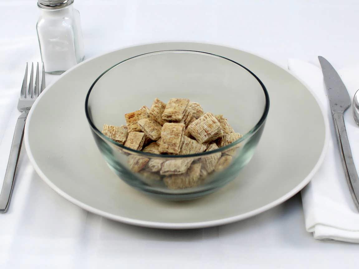 Calories in 60 grams of Shredded Wheat Cereal
