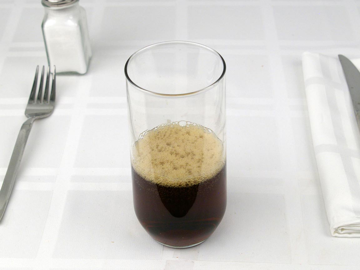 Calories in 8 fl oz(s) of Root Beer Soda
