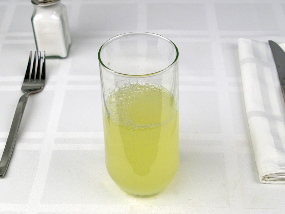 Calories in 10 fl oz(s) of Sparkling Lemonade