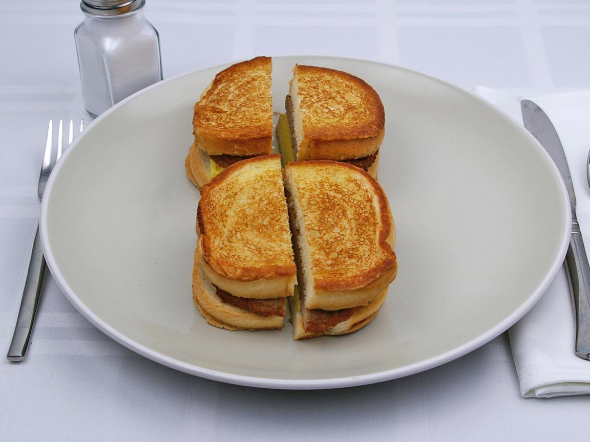 Calories in 2 sandwich(s) of Jack in the Box - Loaded Breakfast Sandwich 