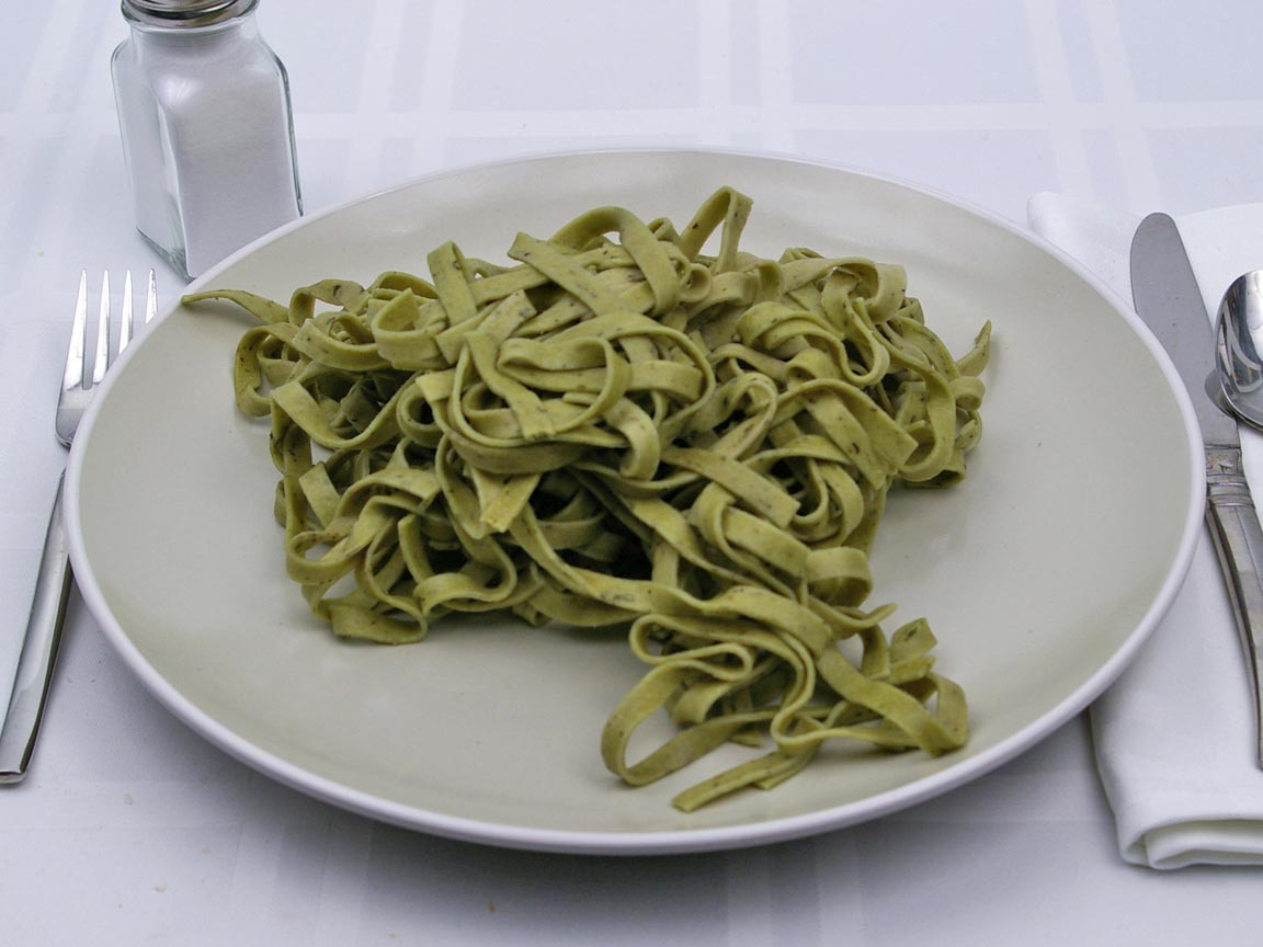 Calories in 226 grams of Spinach Fettuccine Pasta