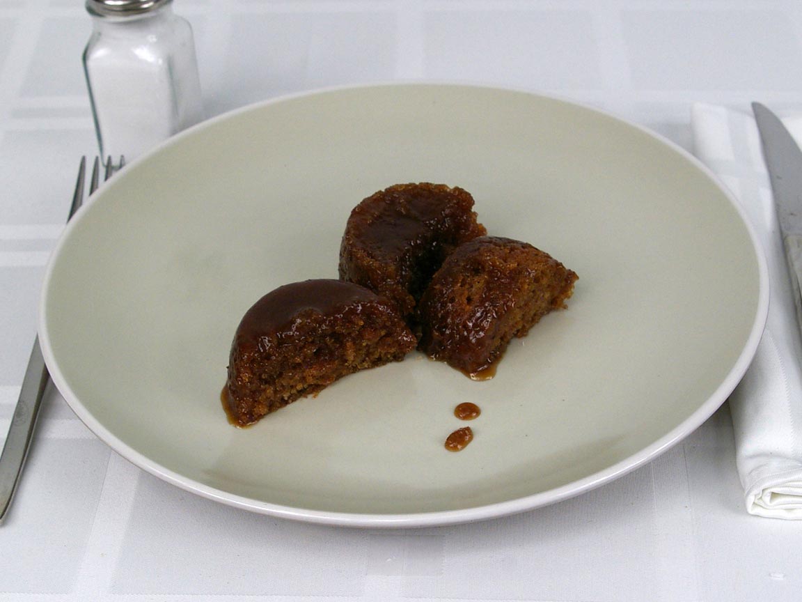 Calories in 150 grams of Sticky Toffee Pudding