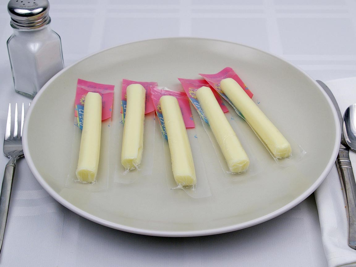 Calories in 5 stick(s) of String Cheese