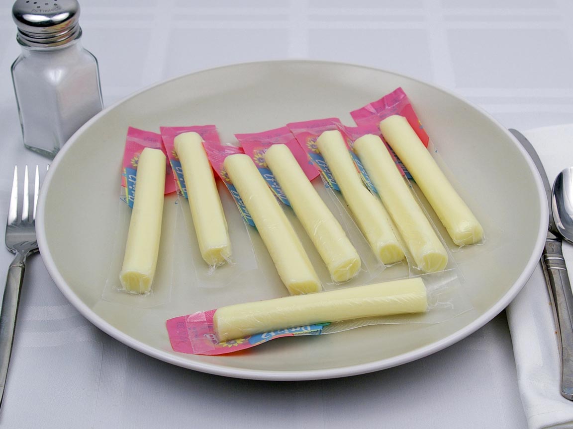 Calories in 8 stick(s) of String Cheese