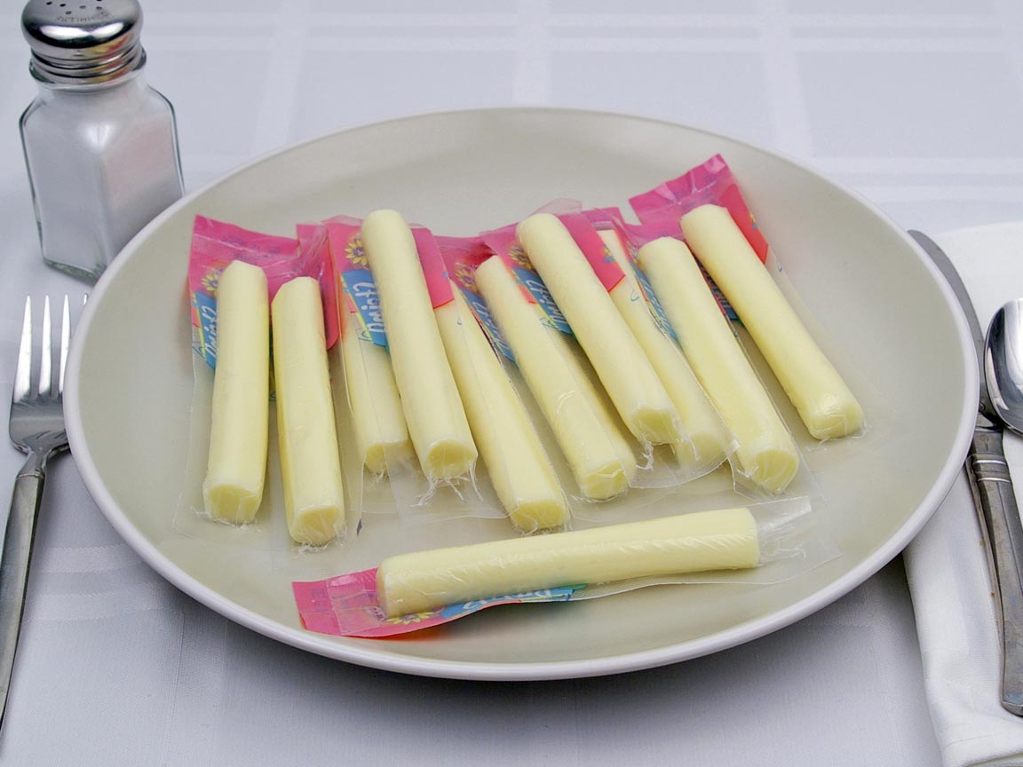 Calories in 11 stick(s) of String Cheese