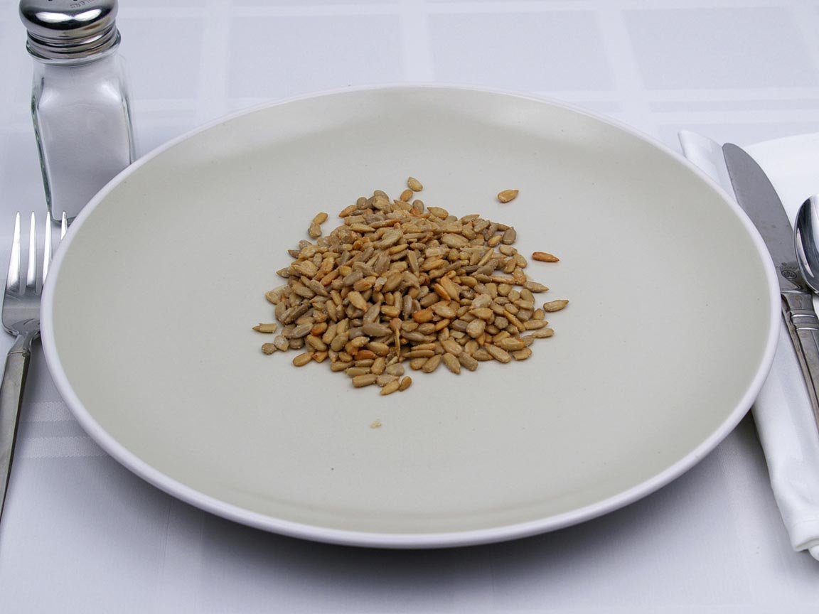 Calories in 141 grams of Sunflower Seeds - Shelled
