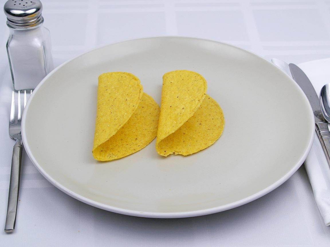 Calories in 2 shell(s) of Taco Shells