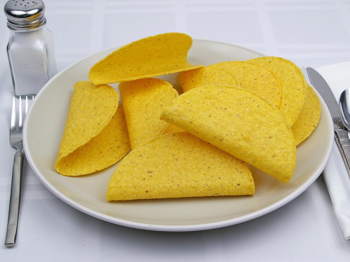 Calories in 8 shell(s) of Taco Shells