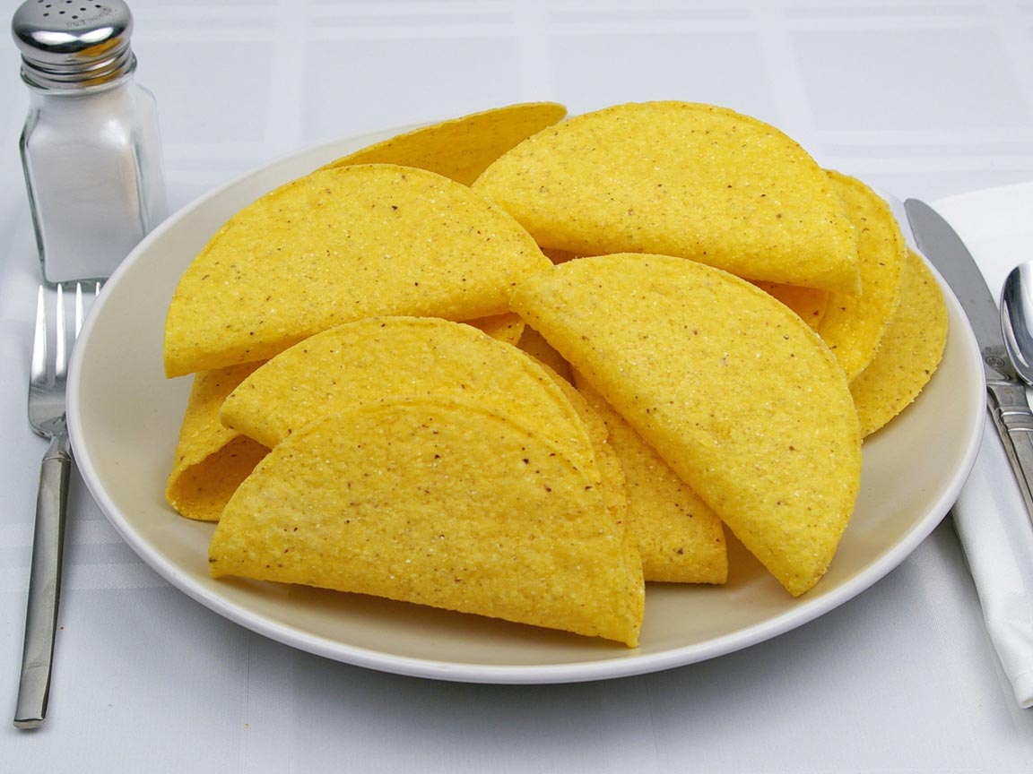 Calories in 12 shell(s) of Taco Shells
