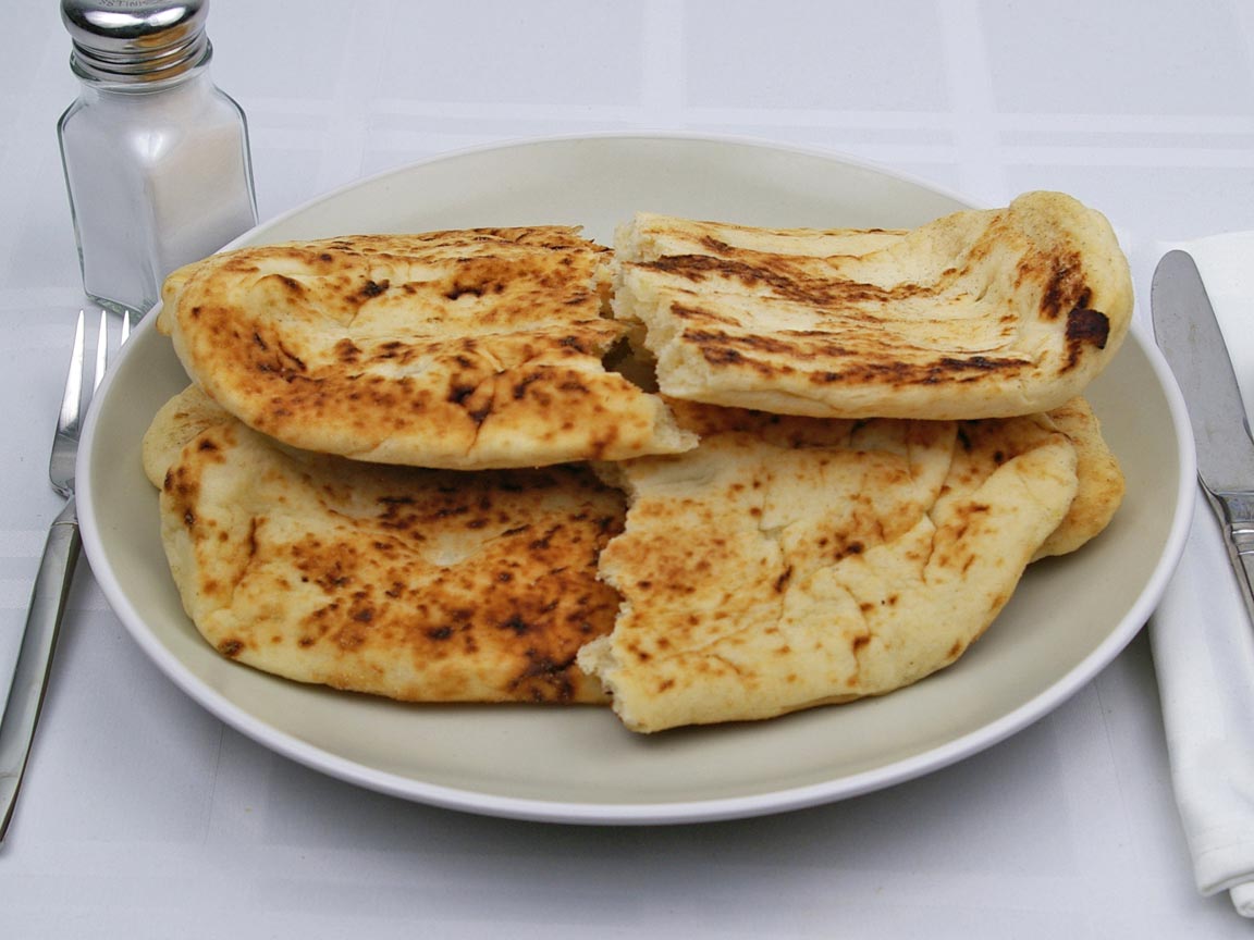 Calories in 4 piece(s) of Tandoori Naan Bread