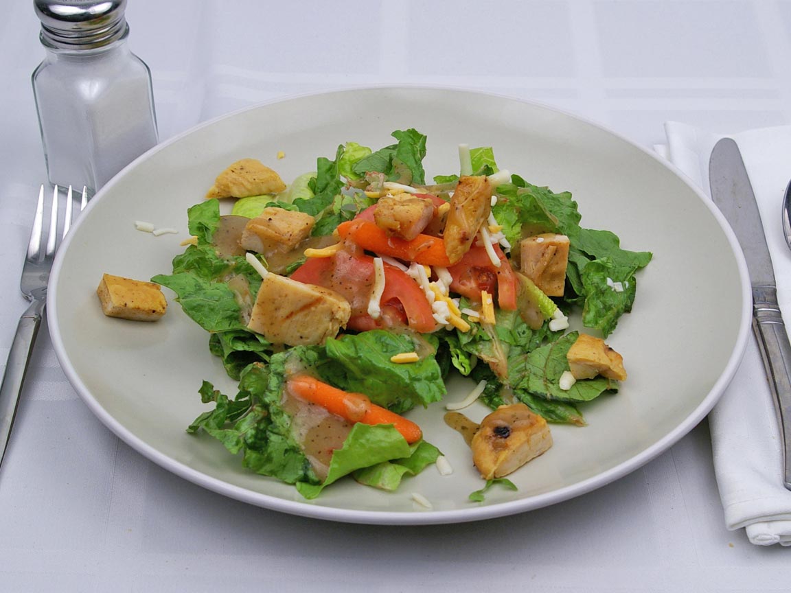 Calories in 0.5 salad(s) of Burger King - Crispy Garden Salad - No Dressing