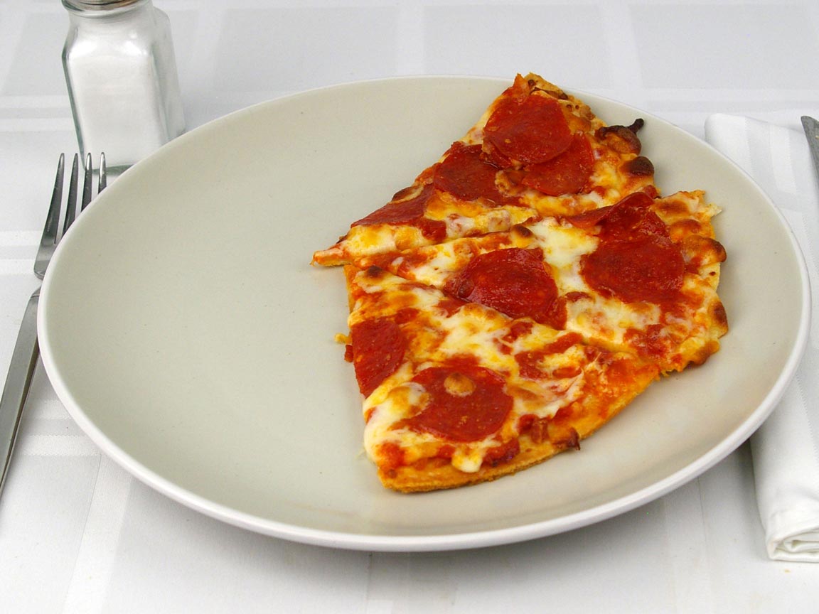 Calories in 3 piece(s) of Pizza - Ultra Thin Crust - Pepperoni Frozen