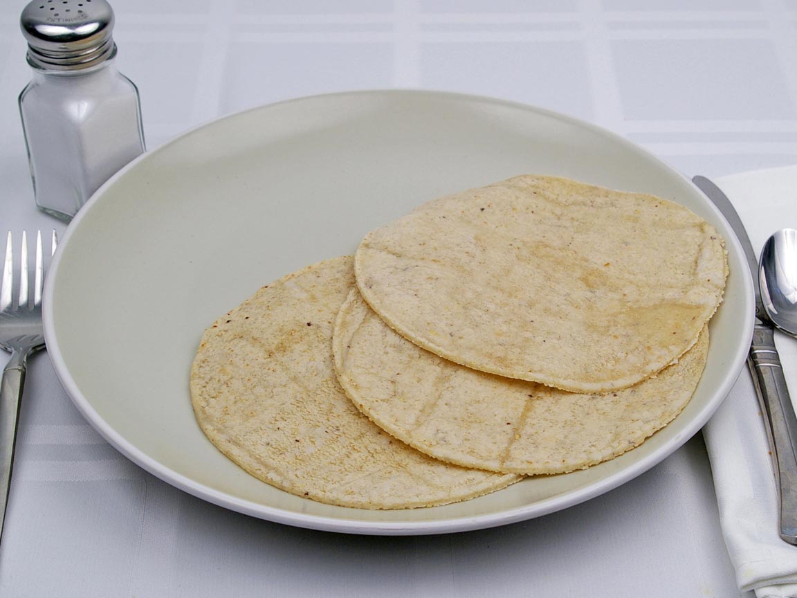 Calories in 3 tortilla(s) of White Corn Tortilla