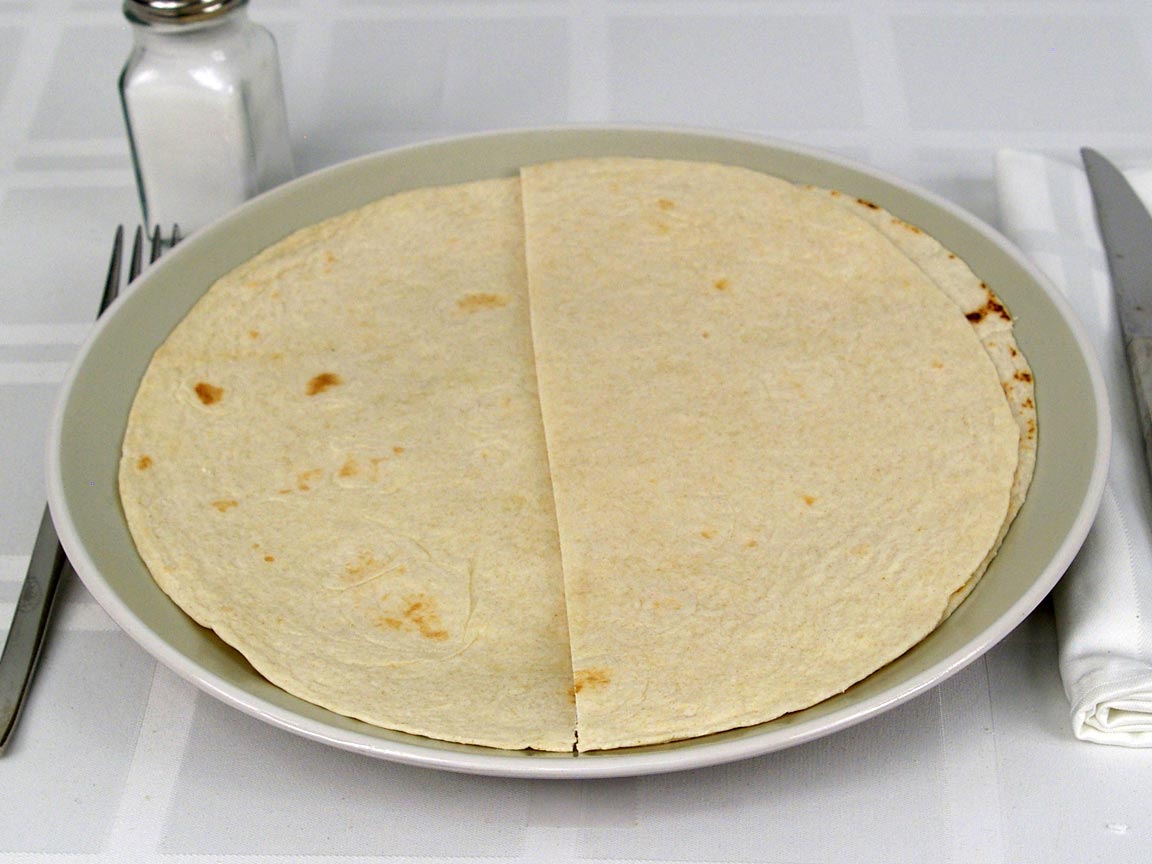 Calories in 1.5 tortilla(s) of Flour Tortilla - Large