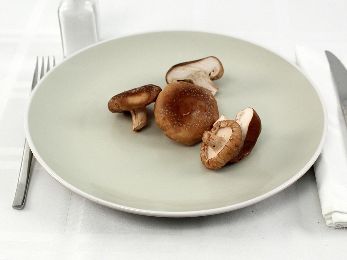 Calories in 60 grams of Trumpet Mushrooms