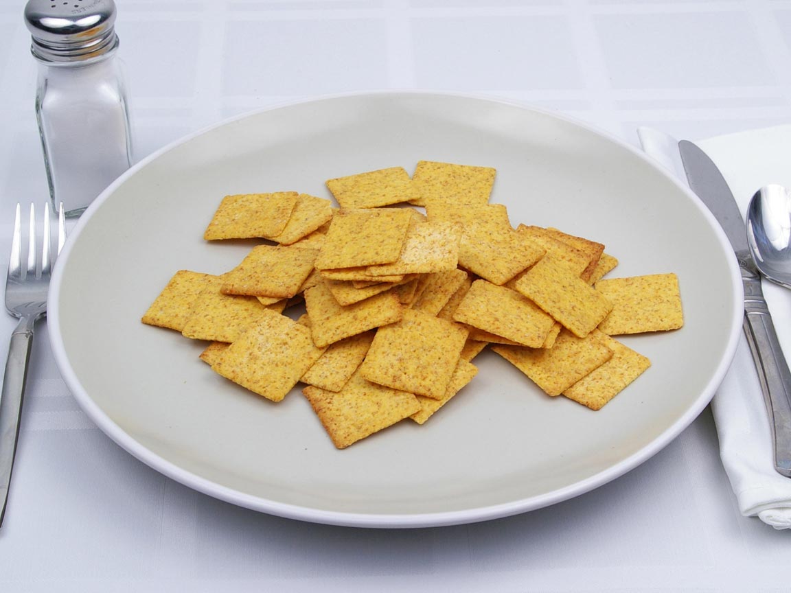 Calories in 48 cracker(s) of Wheat Thins Crackers - Hint of Salt