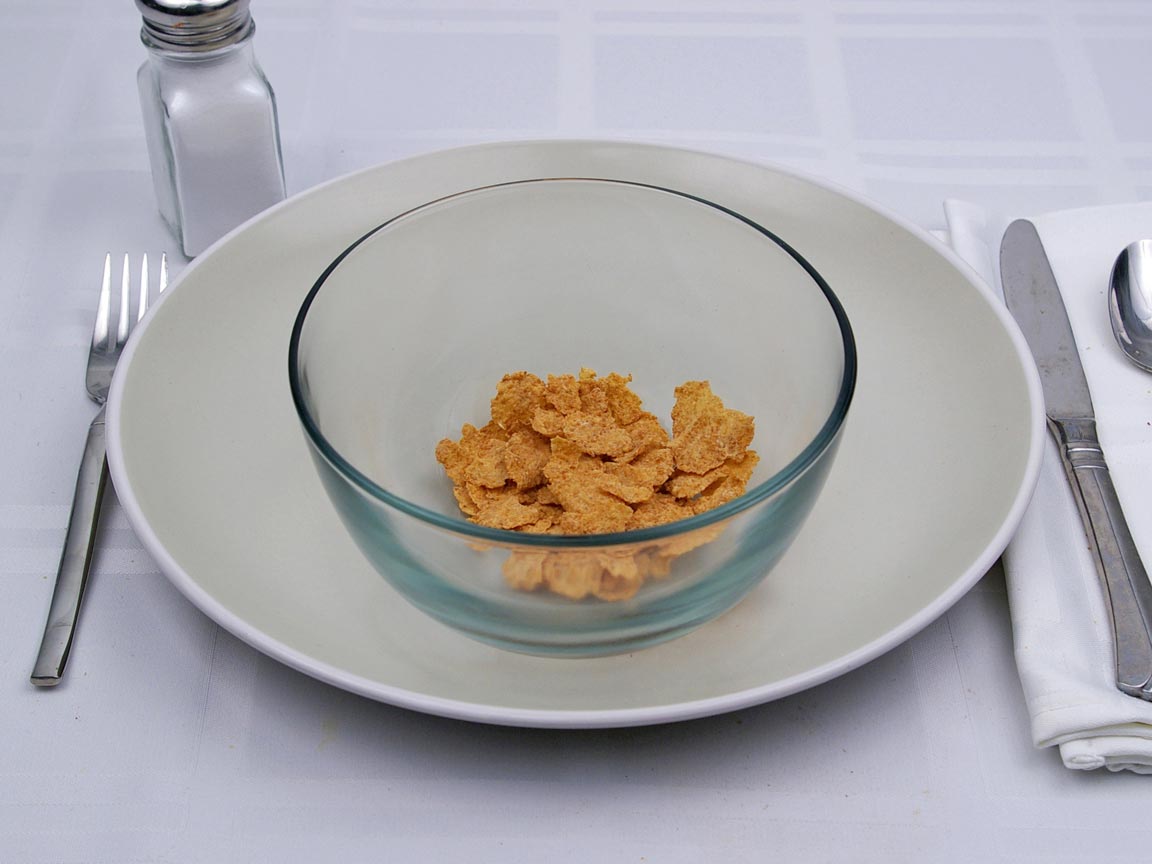 Calories in 0.25 cup of Wheaties Cereal