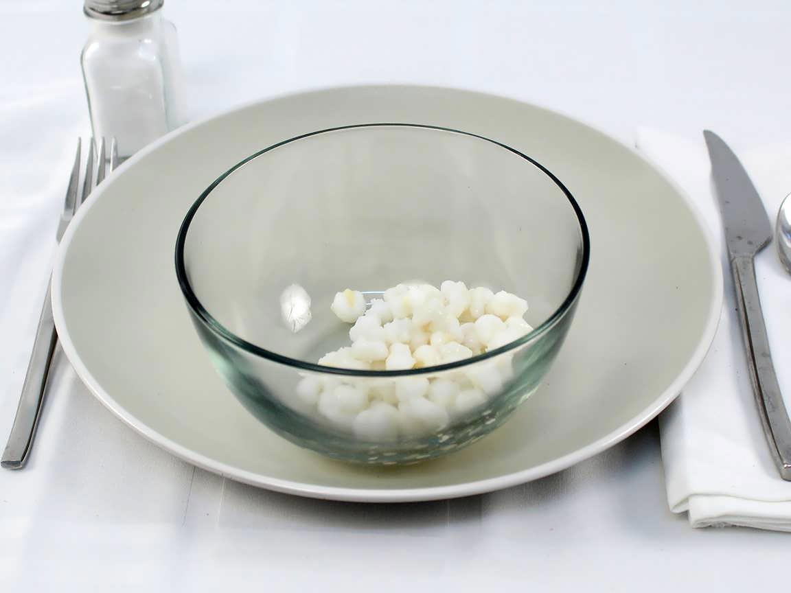 Calories in 0.5 cup(s) of White Hominy Canned