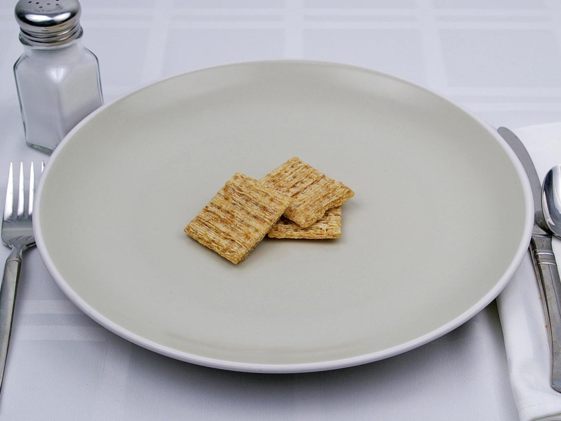 Calories in 4 cracker(s) of Triscuit Woven Wheat Crackers - Reduced Fat