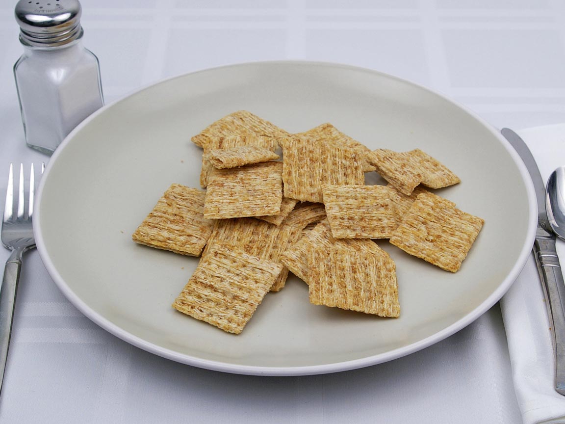 Calories in 20 cracker(s) of Triscuit Woven Wheat Cracker - Original